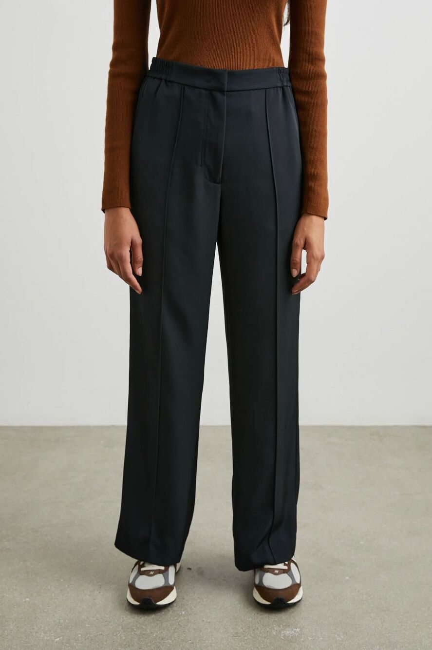 RAILS Alta Women’s Front Seam Dress Pants Shiny Black size 8 NWT Wide Leg